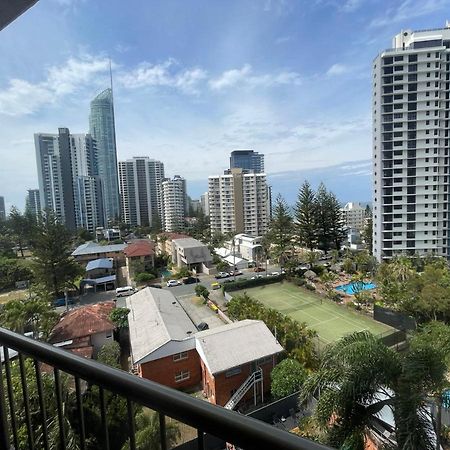 Aristocrat Apartments Gold Coast Eksteriør billede