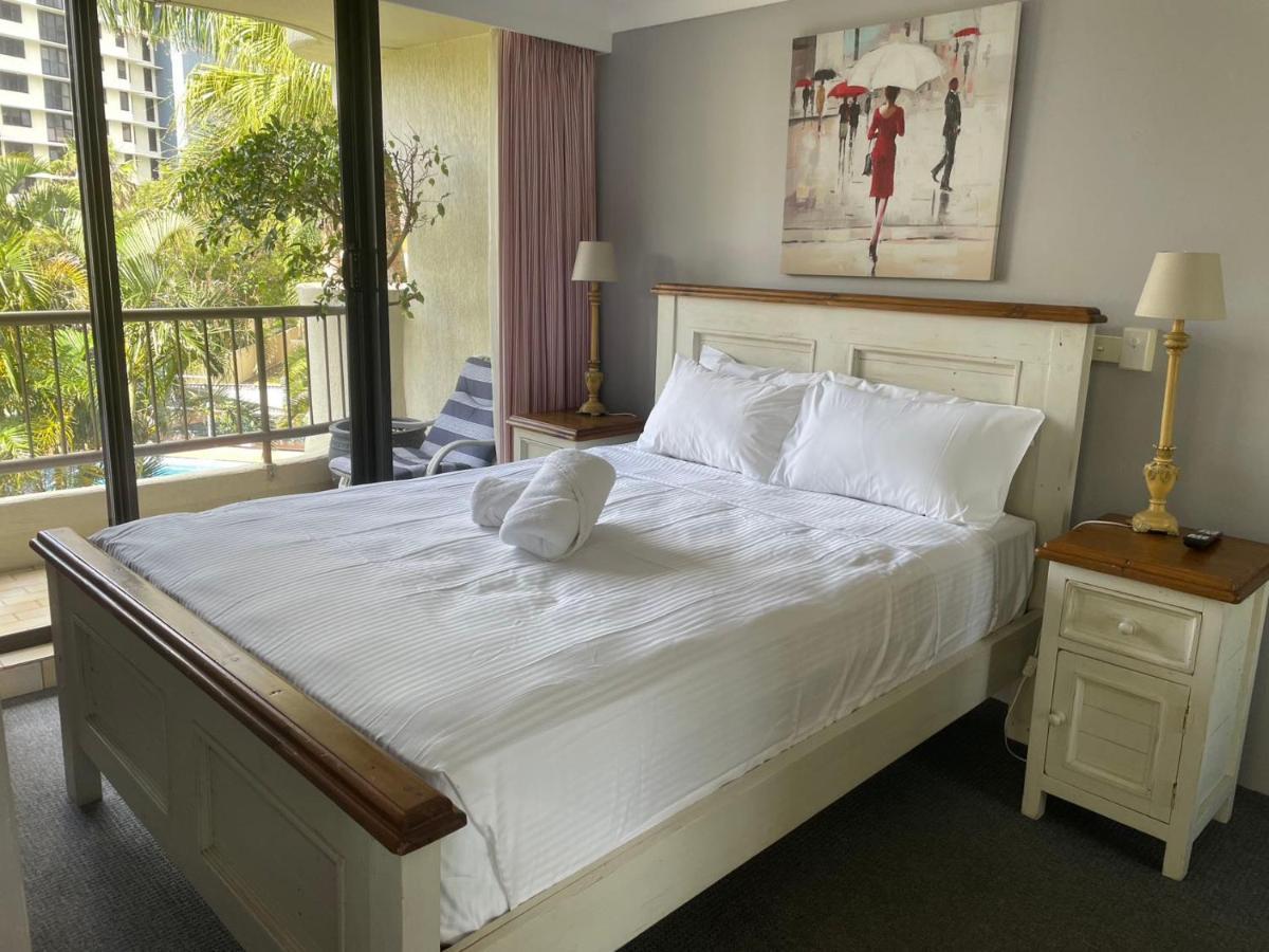 Aristocrat Apartments Gold Coast Eksteriør billede