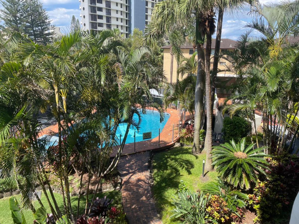 Aristocrat Apartments Gold Coast Eksteriør billede