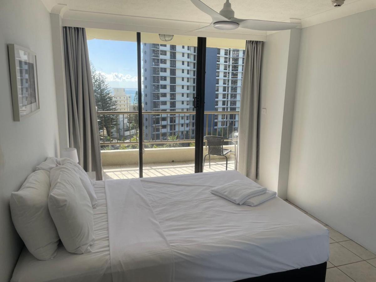 Aristocrat Apartments Gold Coast Eksteriør billede